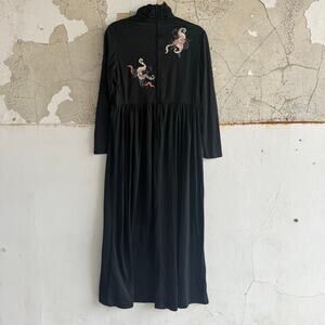 Vtg 70s Maxi Dress‎ Black Embroidered Dragon Mock Neck Long Sleeve Womens M Boho
